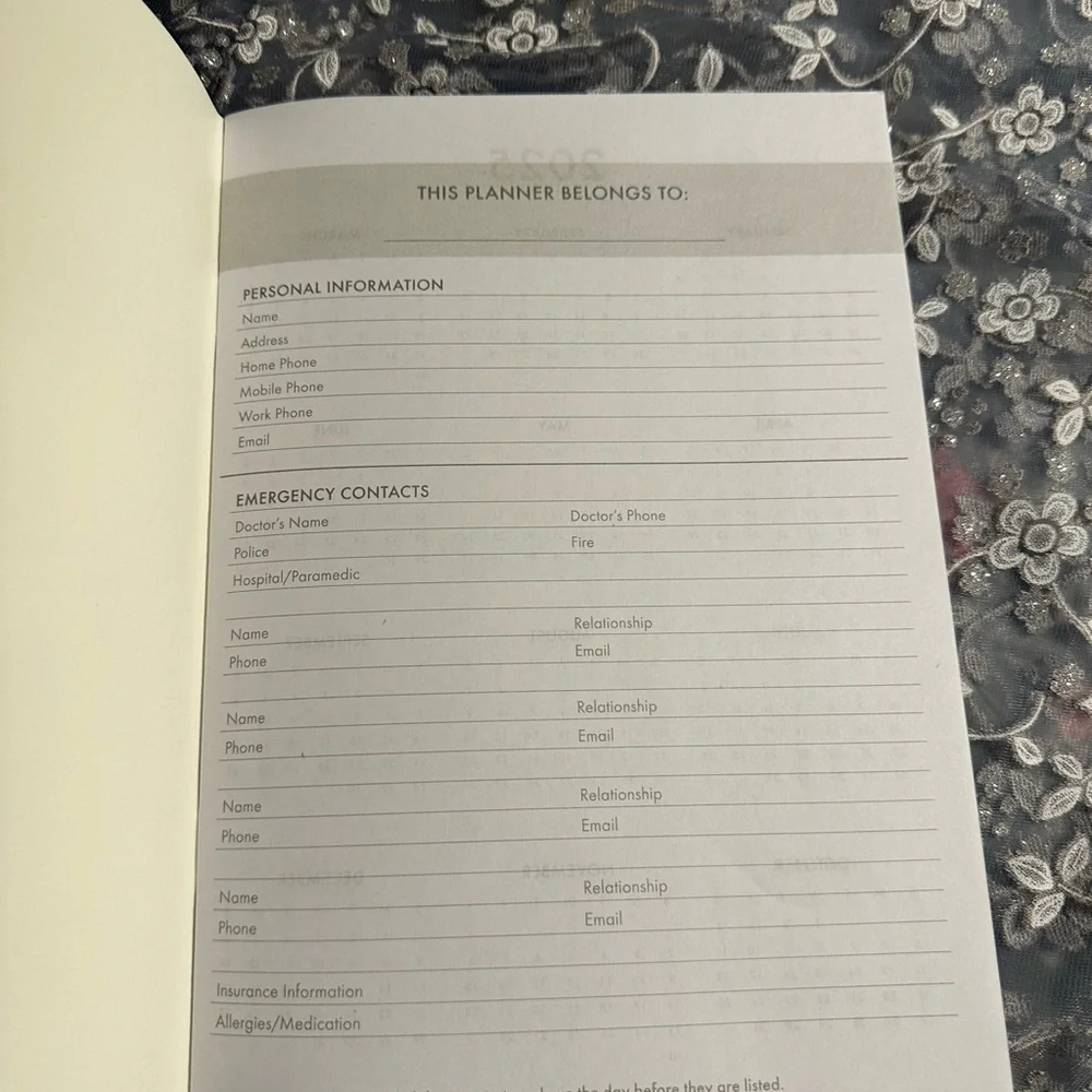 2025 - 2026 Monthly Planner Measures 9 1/2 X 7 Soft Cover
